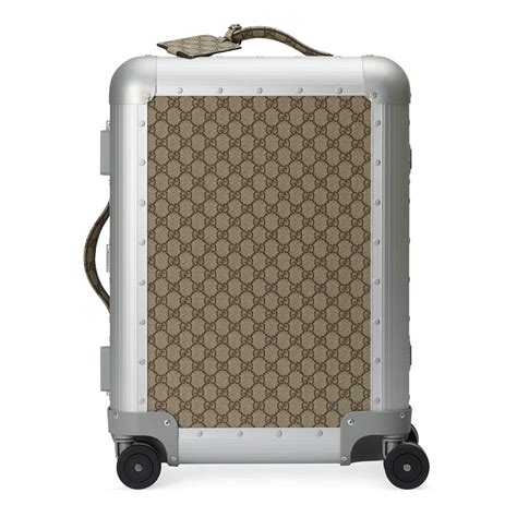 gucci lätzchen|gucci luggage.